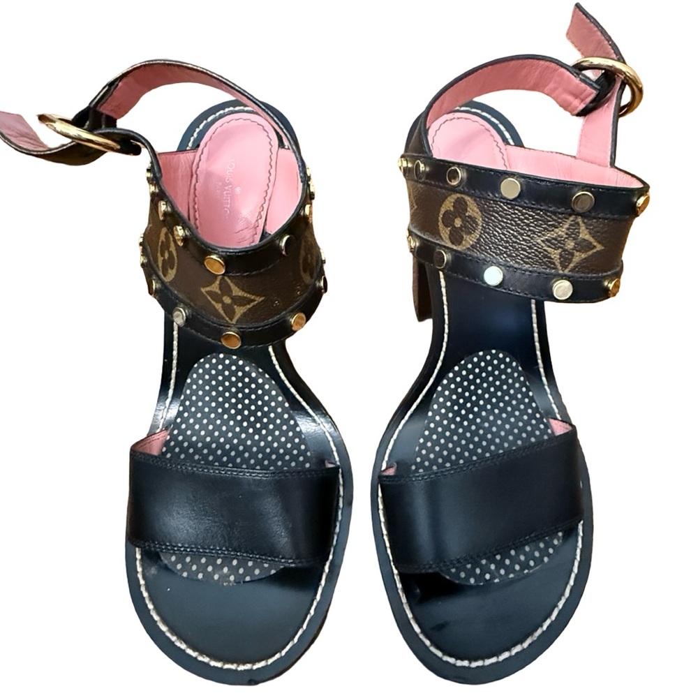 Louis Vuitton Monogram Heels with Gold Accents Size 40 - Picture 5 of 8